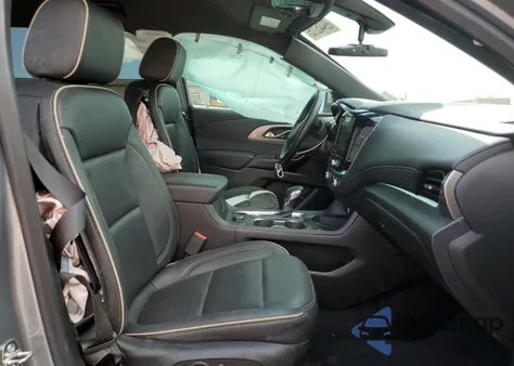 2023 Chevrolet Traverse Premier z USA, uszkodzony, nr VIN 1GNERKKW8PJ239042